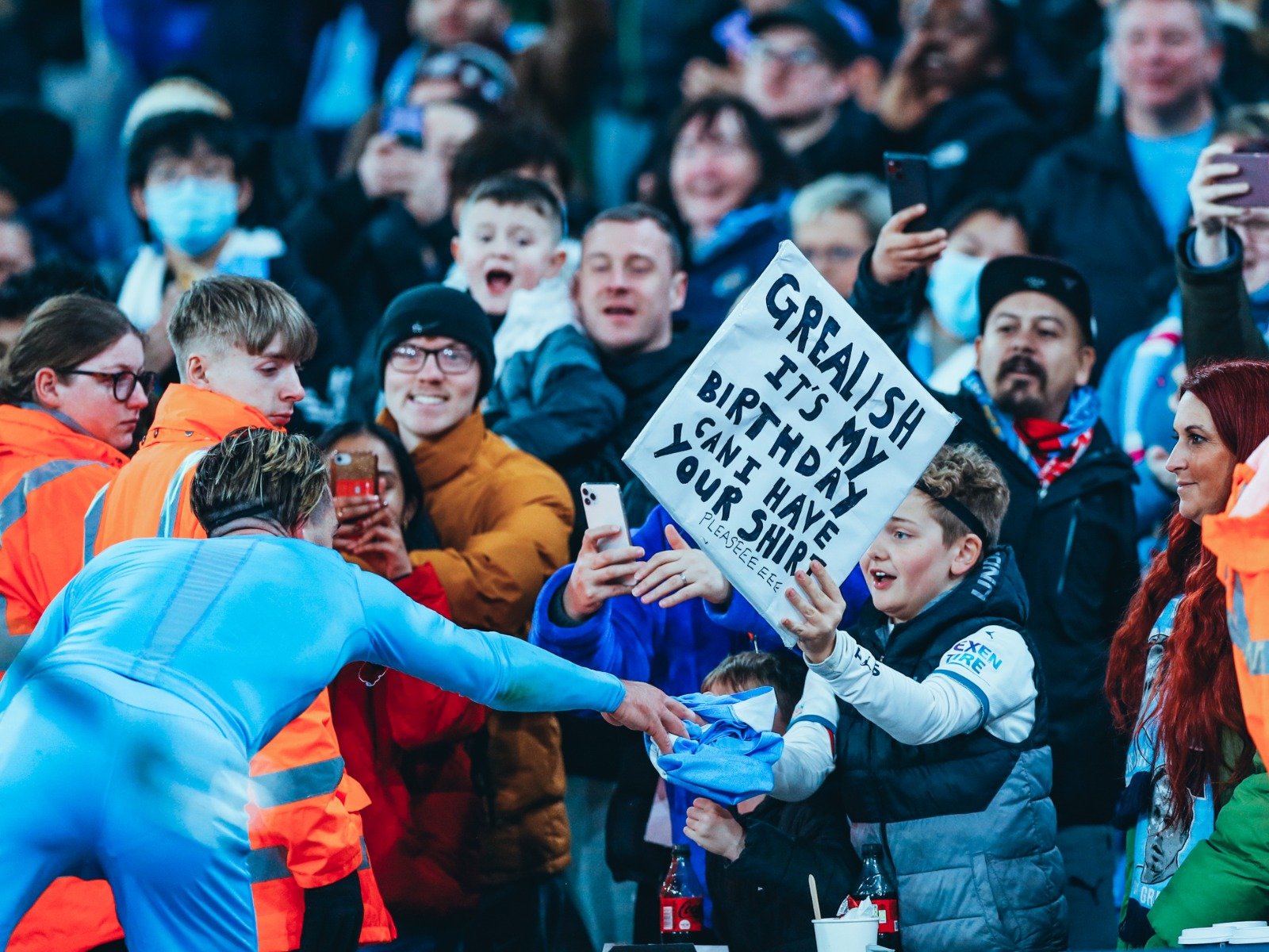 溢的足球运 溢的足球运