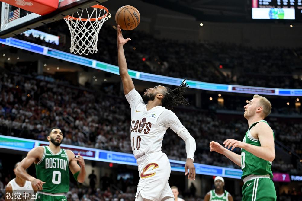 4次助攻 4次助攻