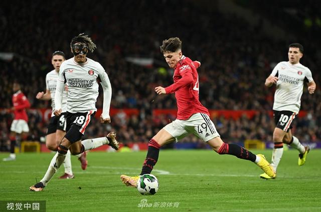 不断突破自 不断突破自