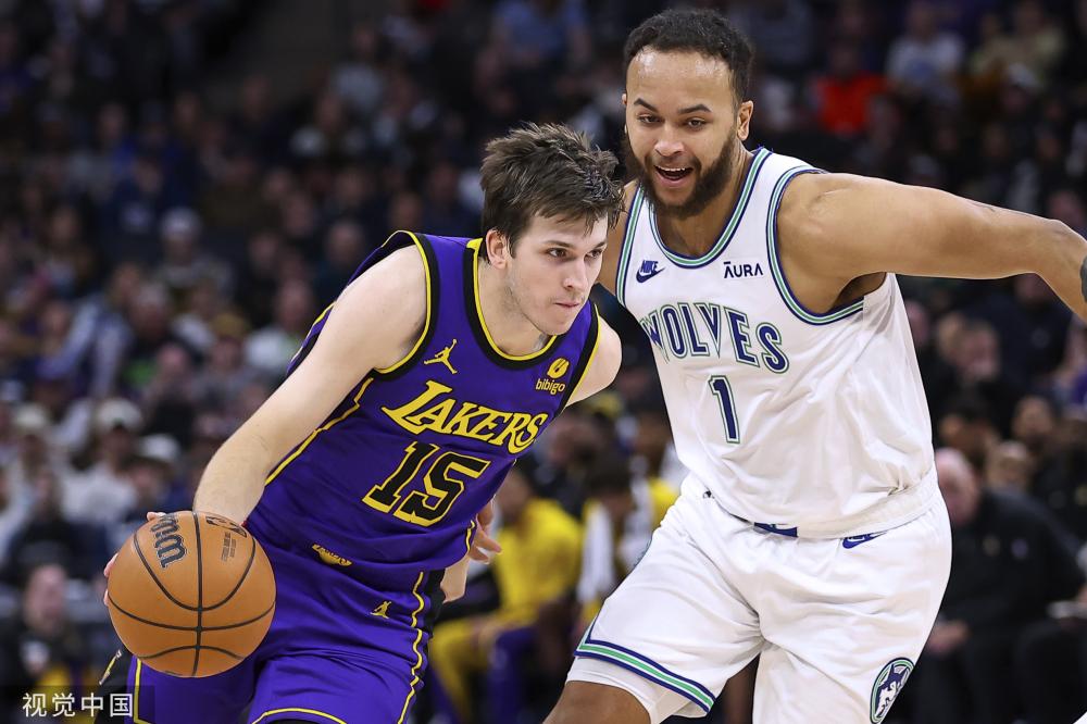 更衣室气氛 更衣室气氛