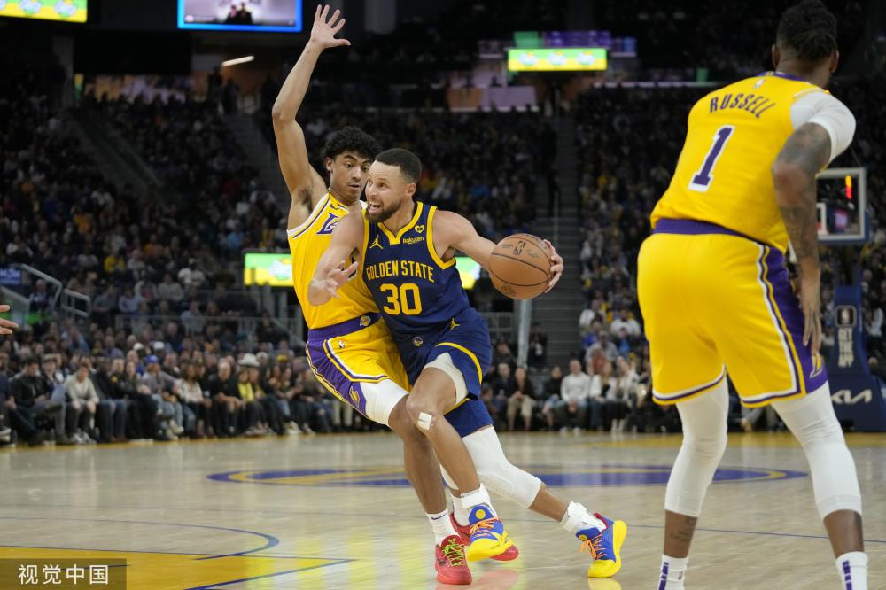 进攻数据的 进攻数据的