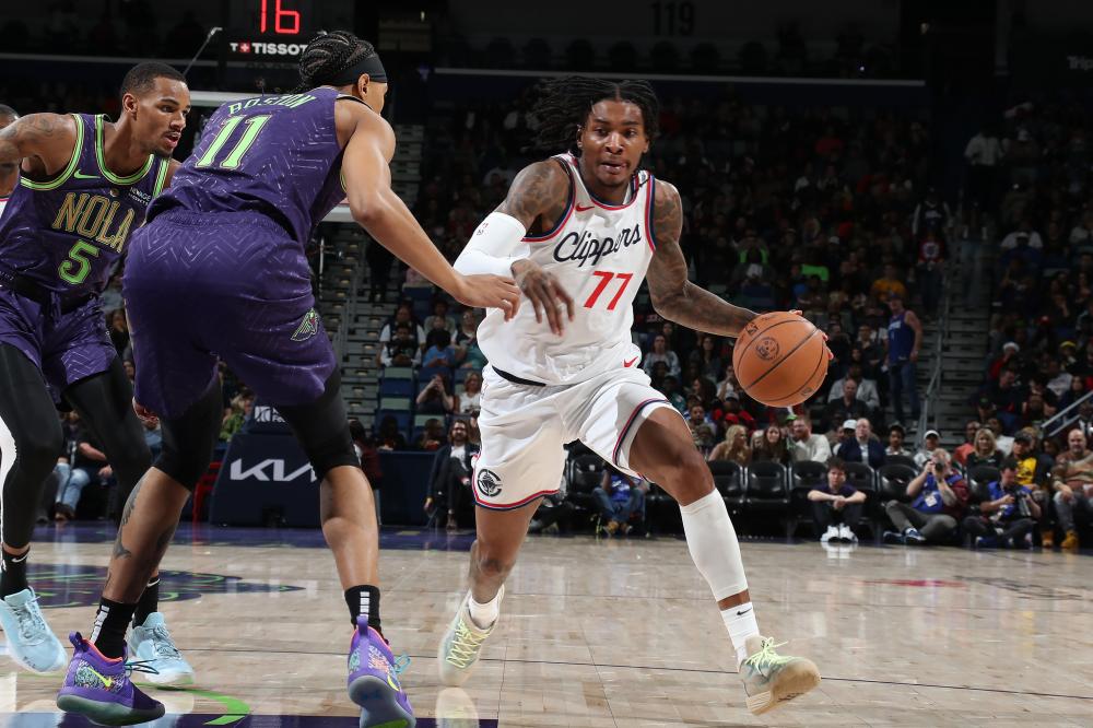 顽强拼搏闻 顽强拼搏闻